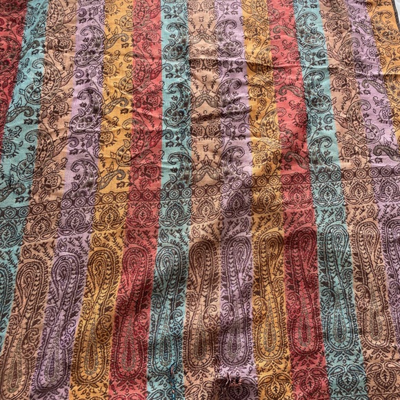 Rainbow colored pashmina - Picture 1 of 2